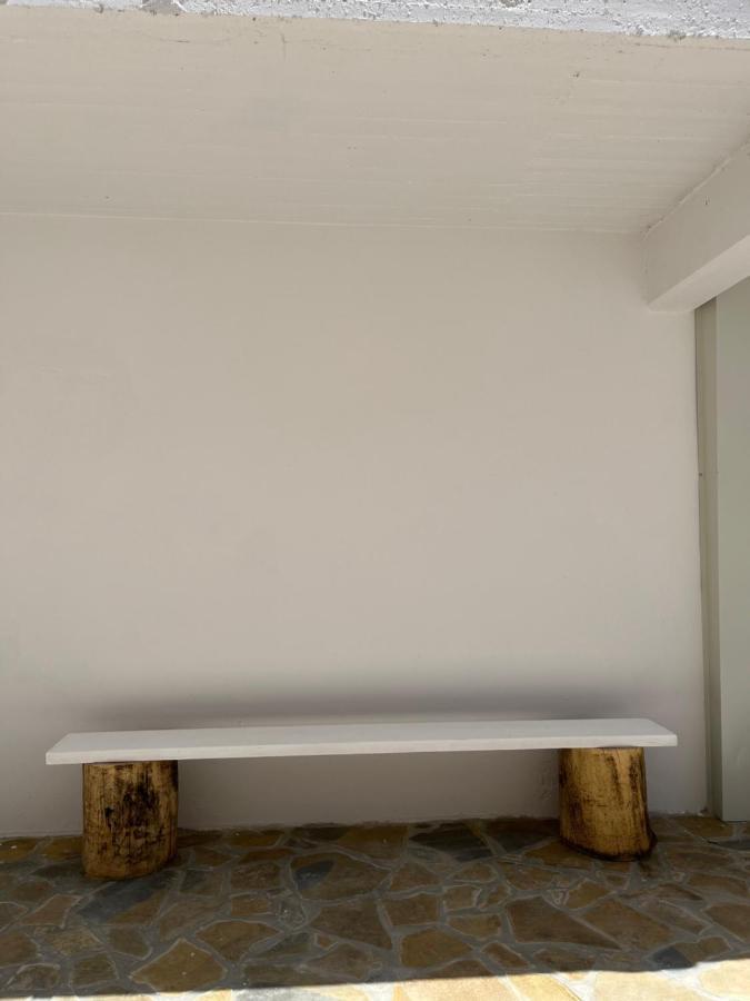 Ayeras 2 Apartment Pitsidia Exterior photo